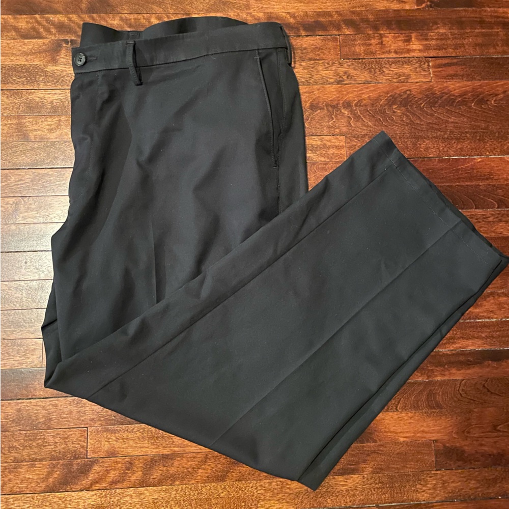 Sleek Black Dress Pants, Haggar Men’s black pants 44x30